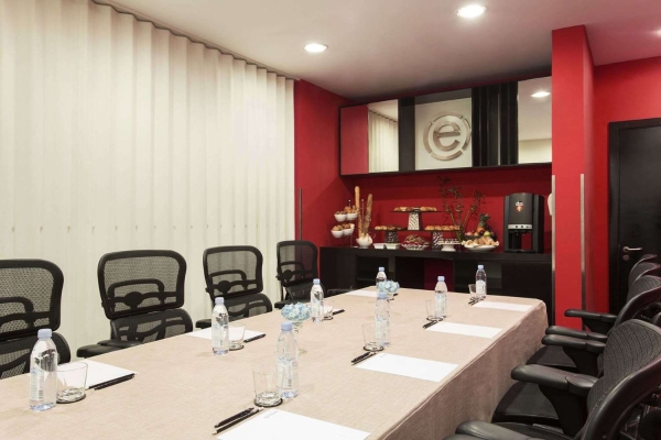 Hotel Ramada Encore Doha